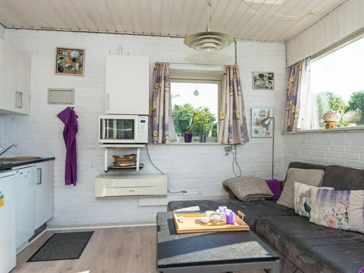 One-Bedroom Holiday Home In Grasten Rønsheved Екстериор снимка